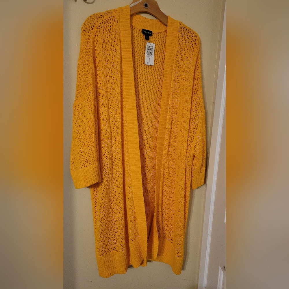 Torrid long cardigan with 3/4 sleeves